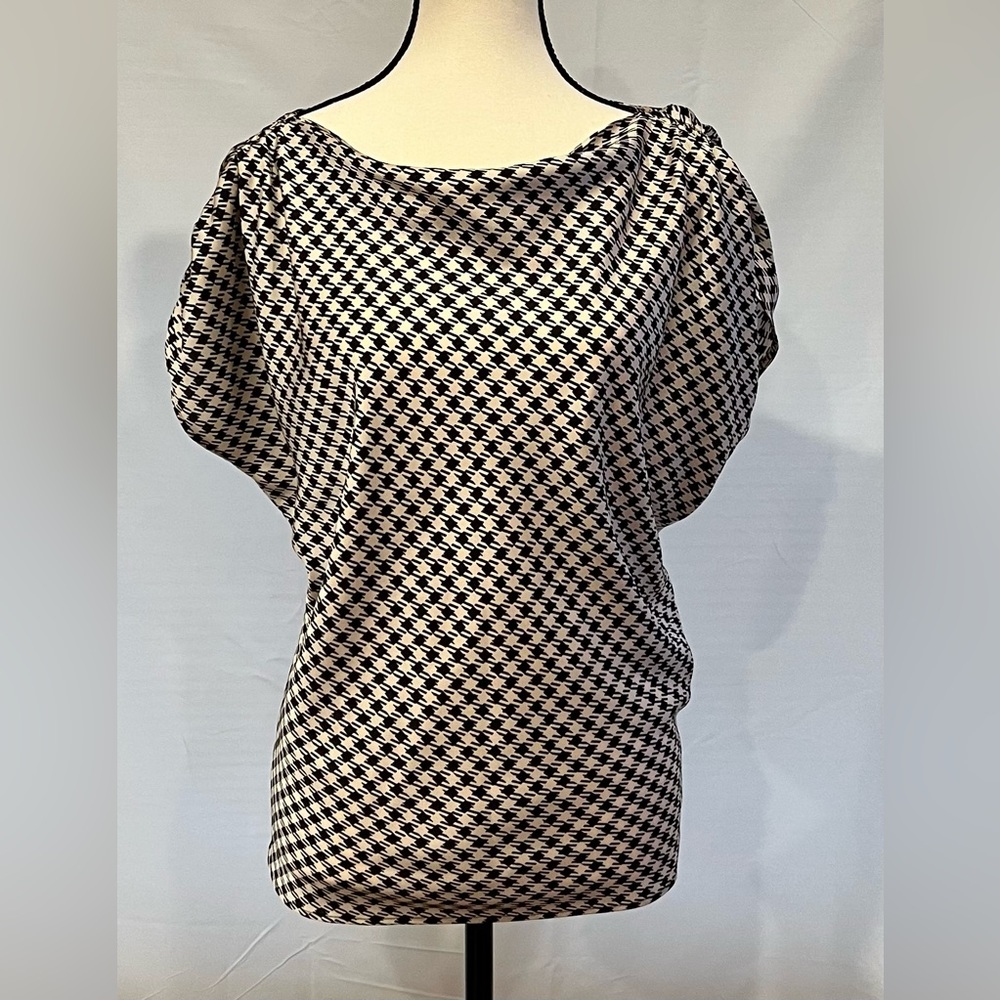 Ann Taylor Black and Cream Houndstooth Blouse